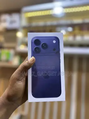 New Apple iPhone 17 Pro Max 256 GB Blue