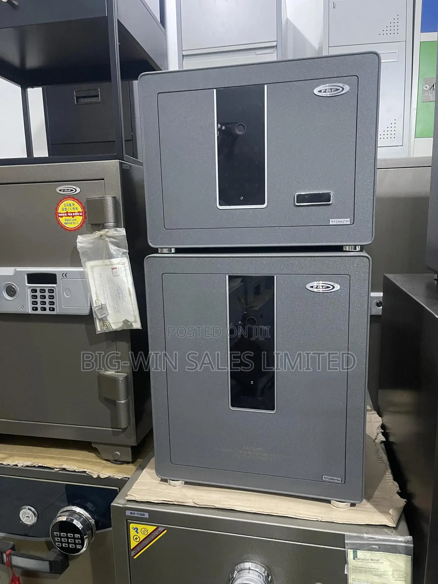 Fingerprint Safe