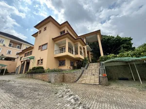 7bdrm Duplex in Maitama for rent