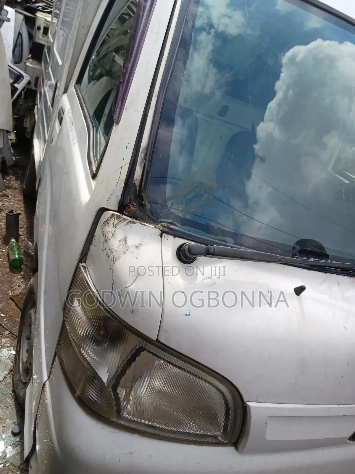 Daihatsu Hijet 2012 White