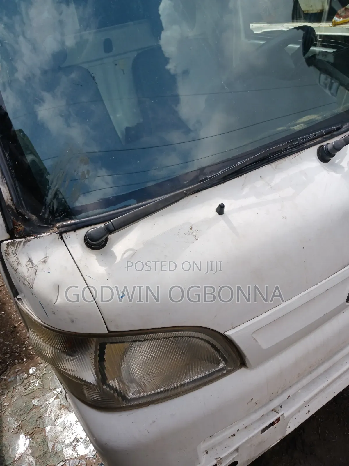 Daihatsu Hijet 2012 White