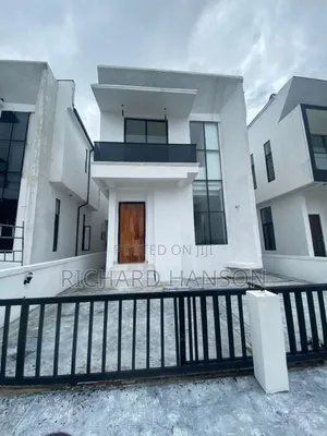 5bdrm Duplex in Blenco, Sangotedo for sale