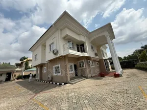 7bdrm Duplex in Maitama for rent