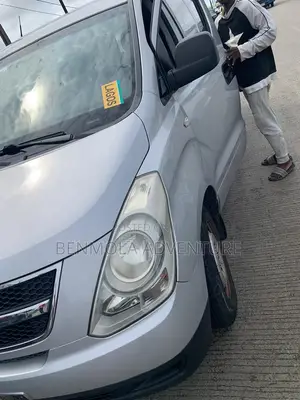 Hyundai H1 2008 Grey
