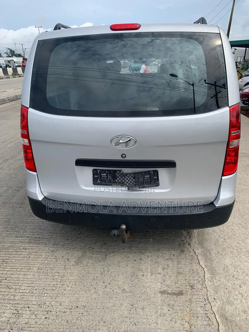 Hyundai H1 2008 Grey