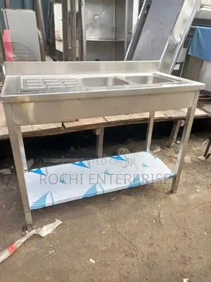 Stainless Steel Working Table With Washing Basins