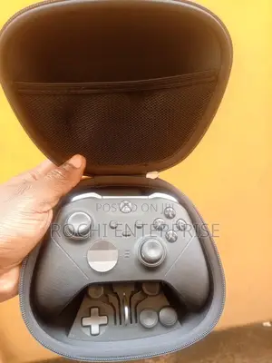 Xbox Elite Series 2 Controllers