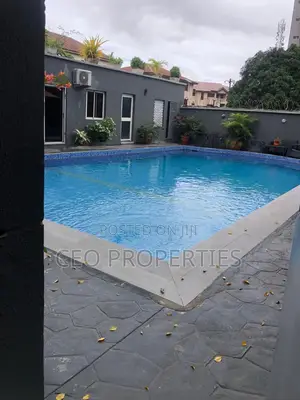 2bdrm Block of Flats in Oniru Victoria for rent