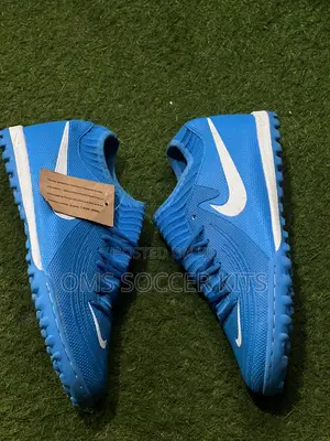 Nike Phantom Fg Astroturf Canvas Boot (41 44)