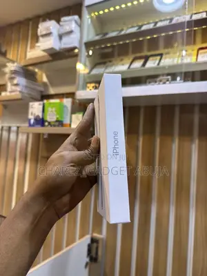 New Apple iPhone Air 256 GB