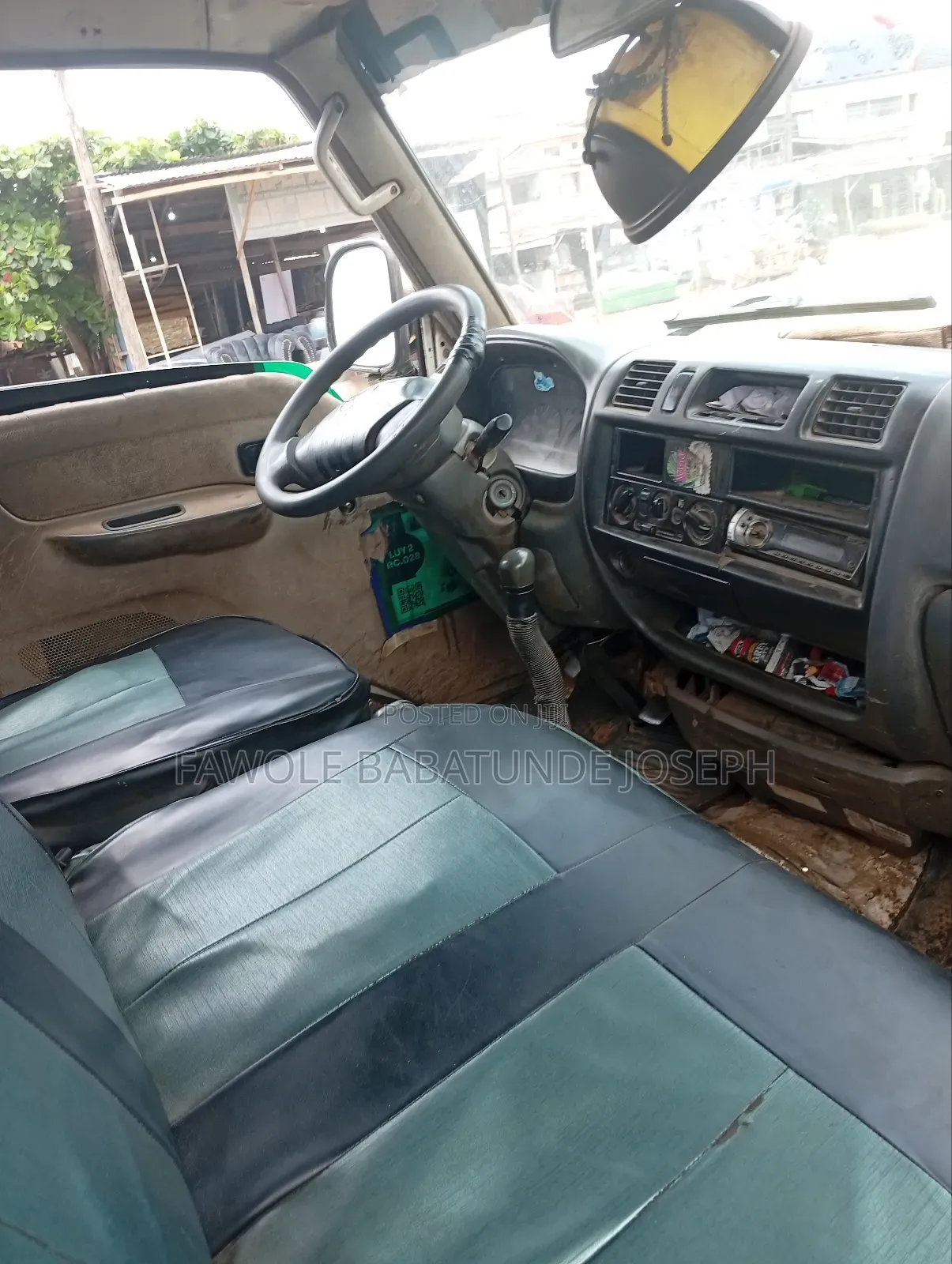 Mazda E2200 2000 White