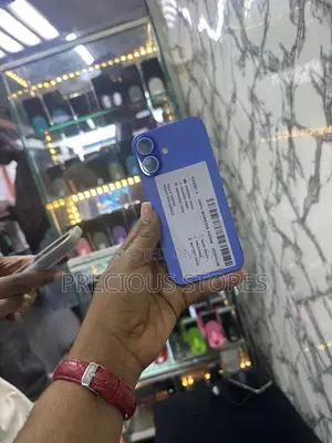 Apple iPhone 16 128 GB Blue