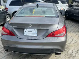 Mercedes-Benz CLA-Class CLA 250 4MATIC Wagon 2016 Gray