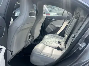Mercedes-Benz CLA-Class CLA 250 4MATIC Wagon 2016 Gray