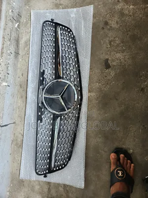 C300 2013 Diamond Front Grill
