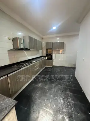 4bdrm Townhouse / Terrace in Oniru Estate, Victoria Island for rent