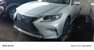 Lexus ES 2016 Silver