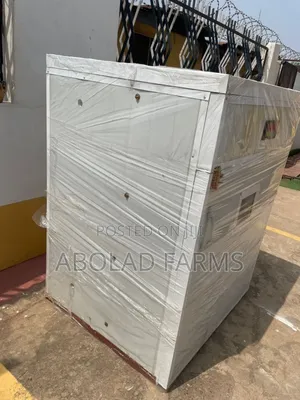 1000/2000 Capacity Egg Incubator