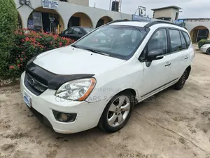 Kia Rondo EX V6 2008 White
