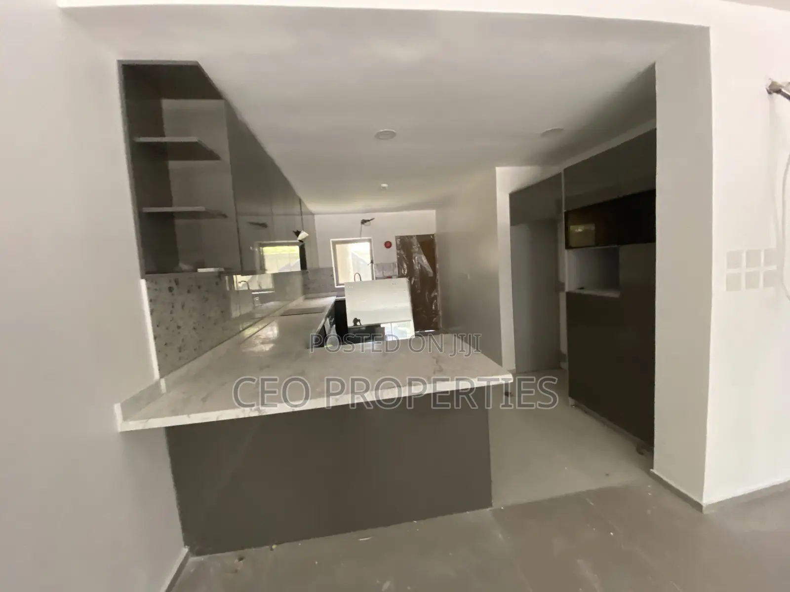 2bdrm Maisonette in Banana Island for rent
