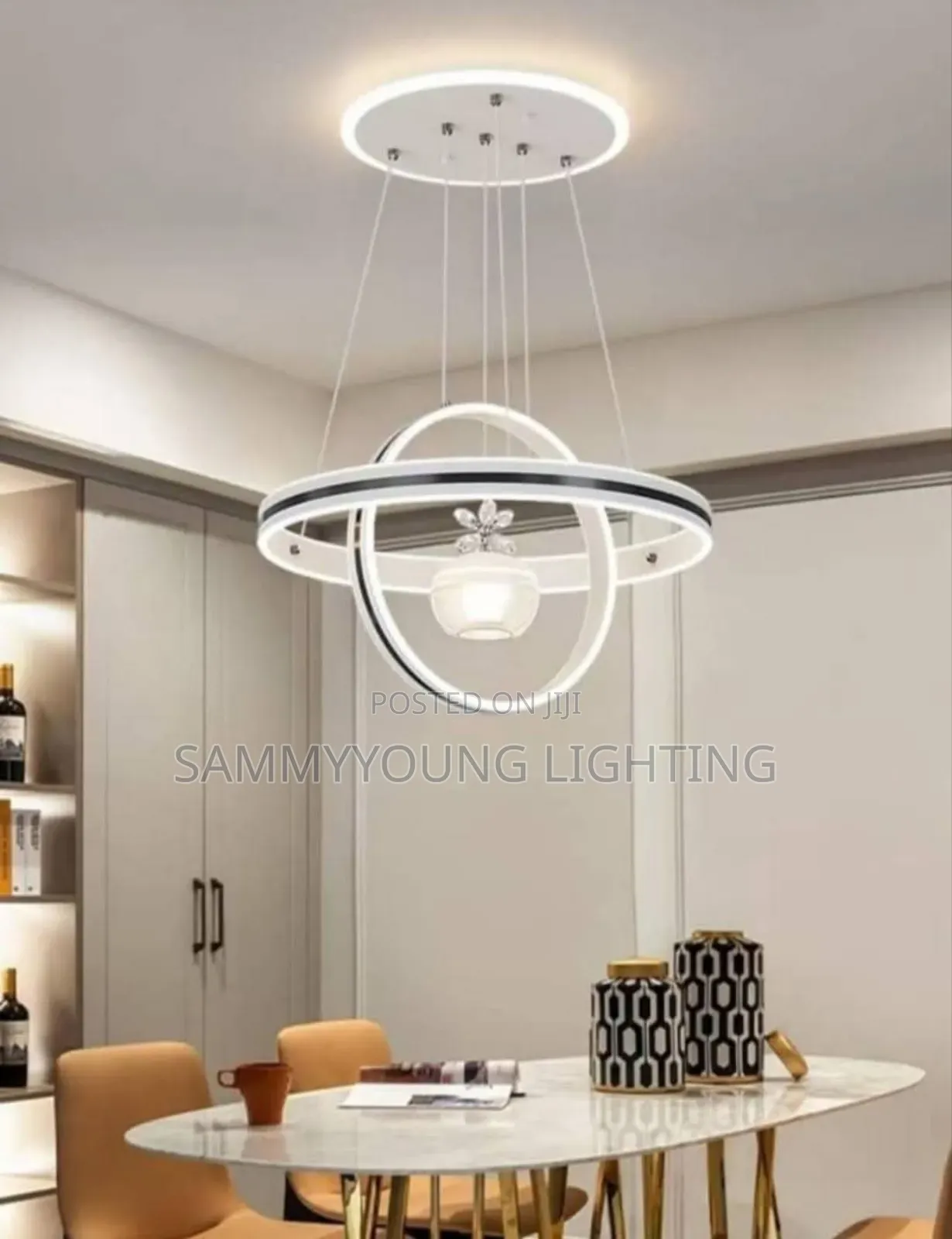 Quality Modern Ceiling Mounted Chandelier Led Light