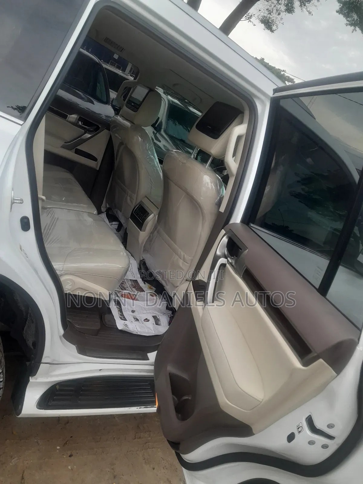Lexus GX 460 Luxury 2016 White