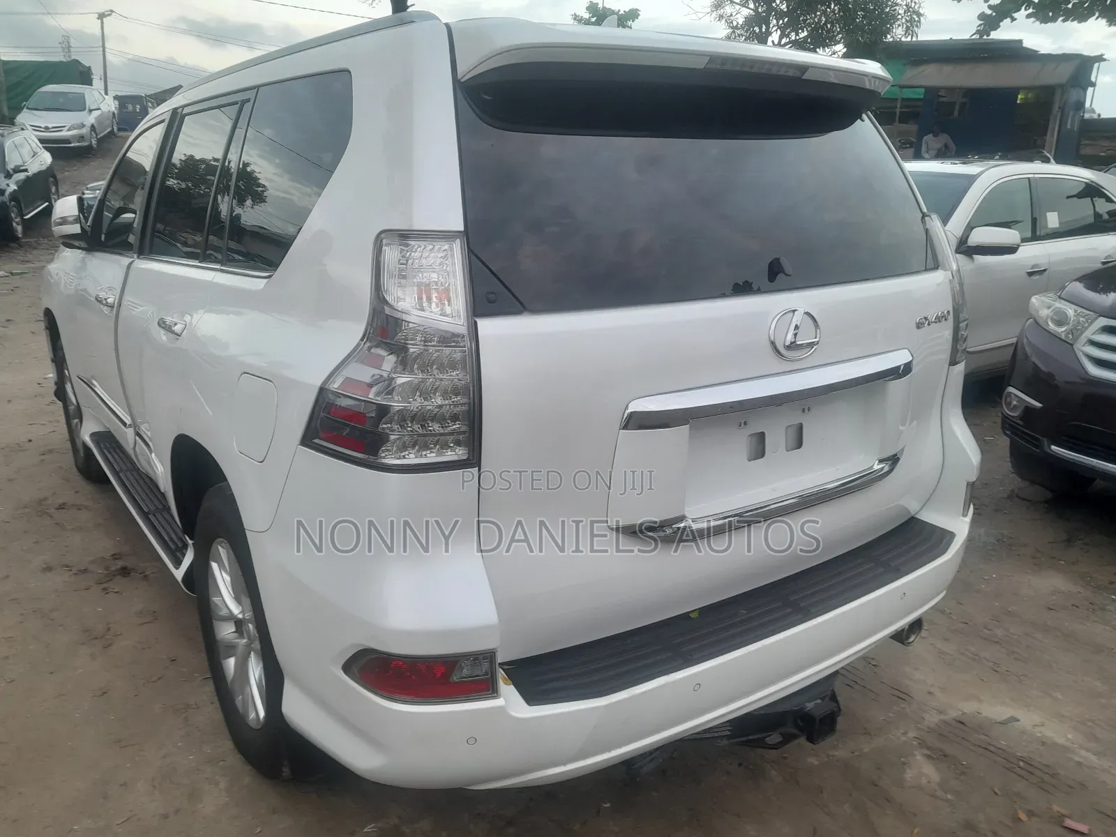 Lexus GX 460 Luxury 2016 White