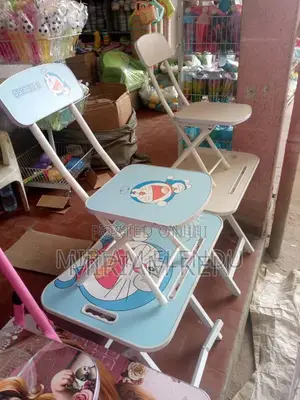 Kids Table and Chair