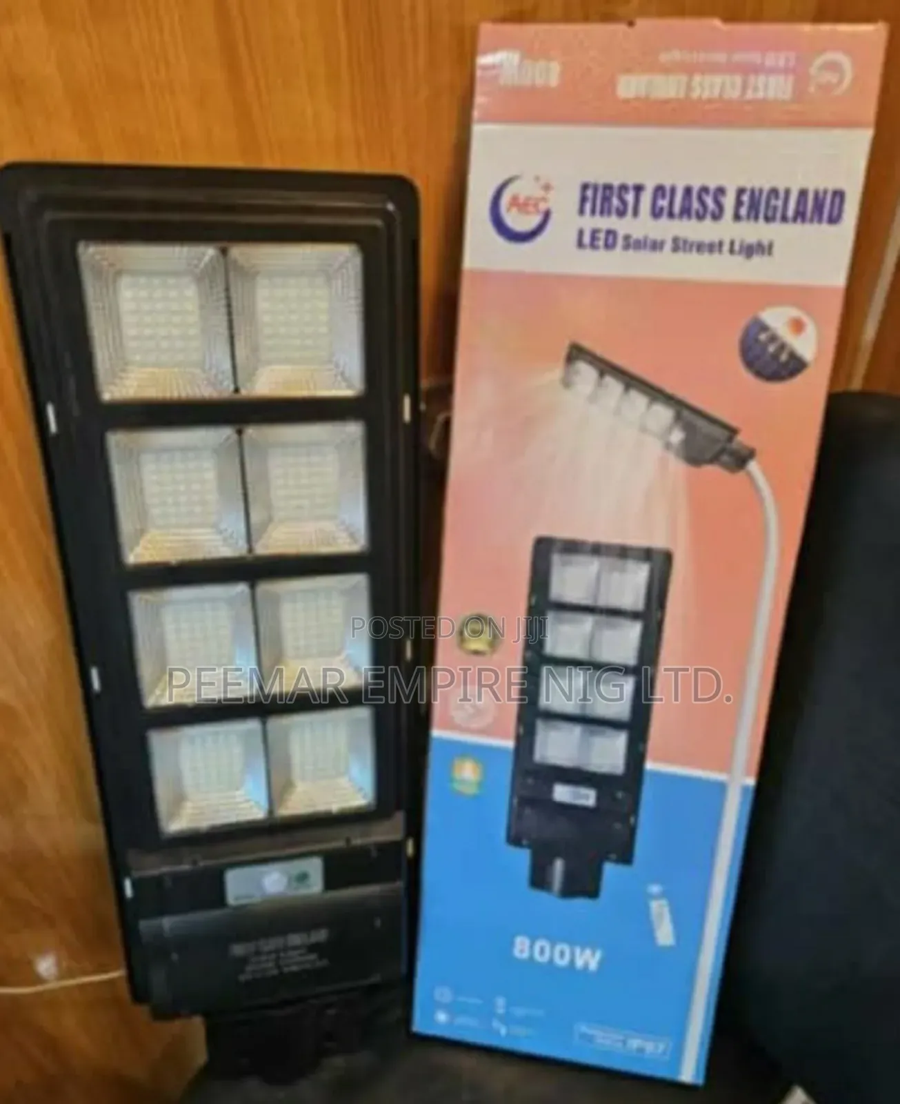 Original Solid 800w First Class England Solar Street Light,So Powerful