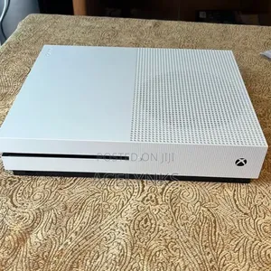 Xbox One S White Console London Used