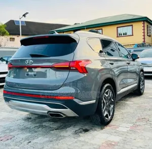 Hyundai Santa Fe 2023 Gray