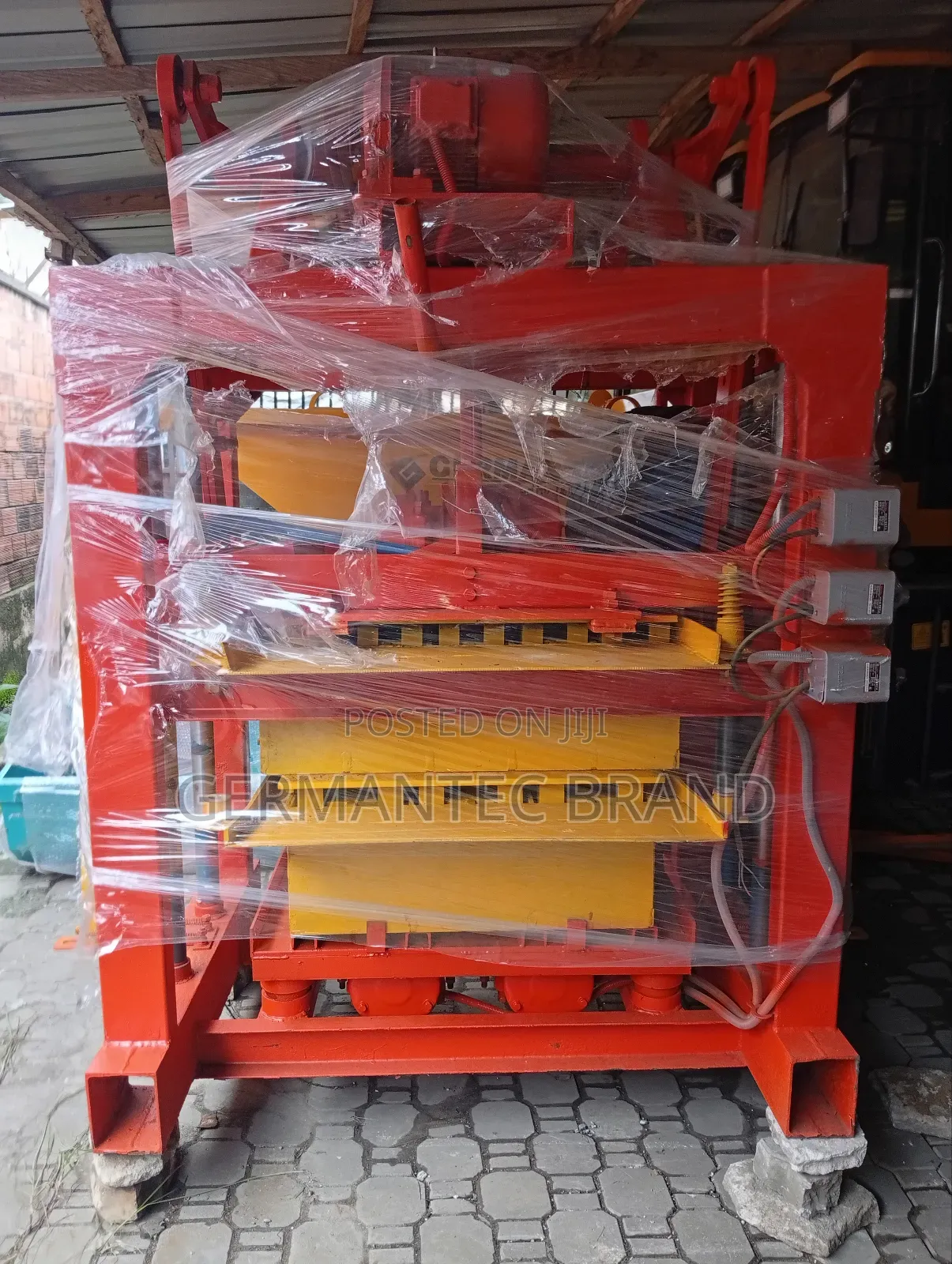 Block Moulder And Interlocking