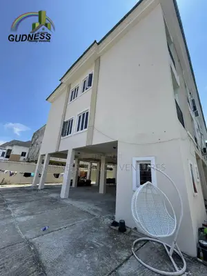 Furnished 2bdrm Apartment in Ikota for rent