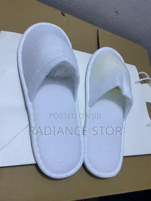 Hotel/Bridal Slippers (500pcs)