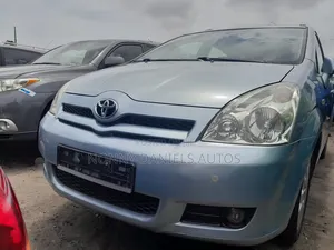 Toyota Corolla Verso 2.2 D 177hp 2006 Blue