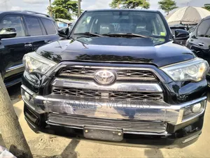 Toyota 4-Runner Limited 4dr SUV 4WD (4.0L 6cyl 5A) 2015 Black