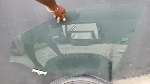 Hyundai Palisade 2023 Front Door Glass Available