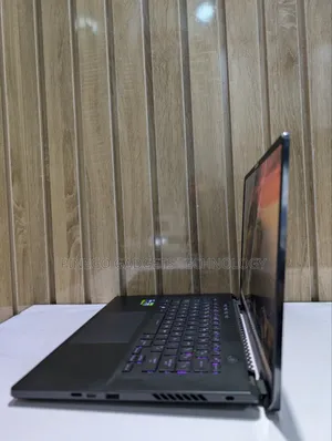 Laptop Asus ROG Zephyrus M16 GU603HR 32GB Intel Core I9 SSD 2T