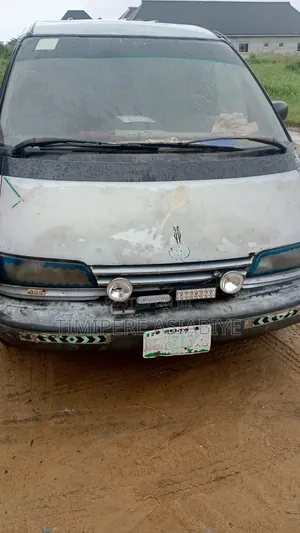 Toyota Previa 1993 Blue