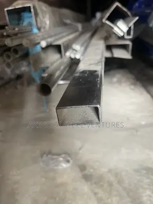 40 X 20 X2mm Thick Stainless Square / Rectangular Pipe
