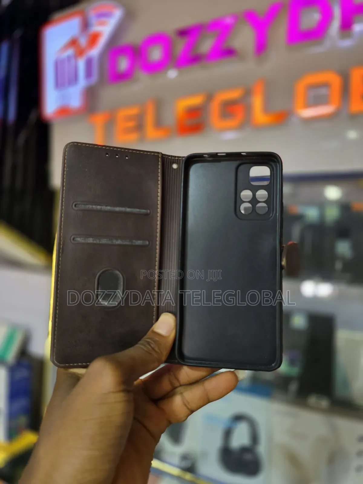 Redmi Note 11 Pro Plus Open and Close Case
