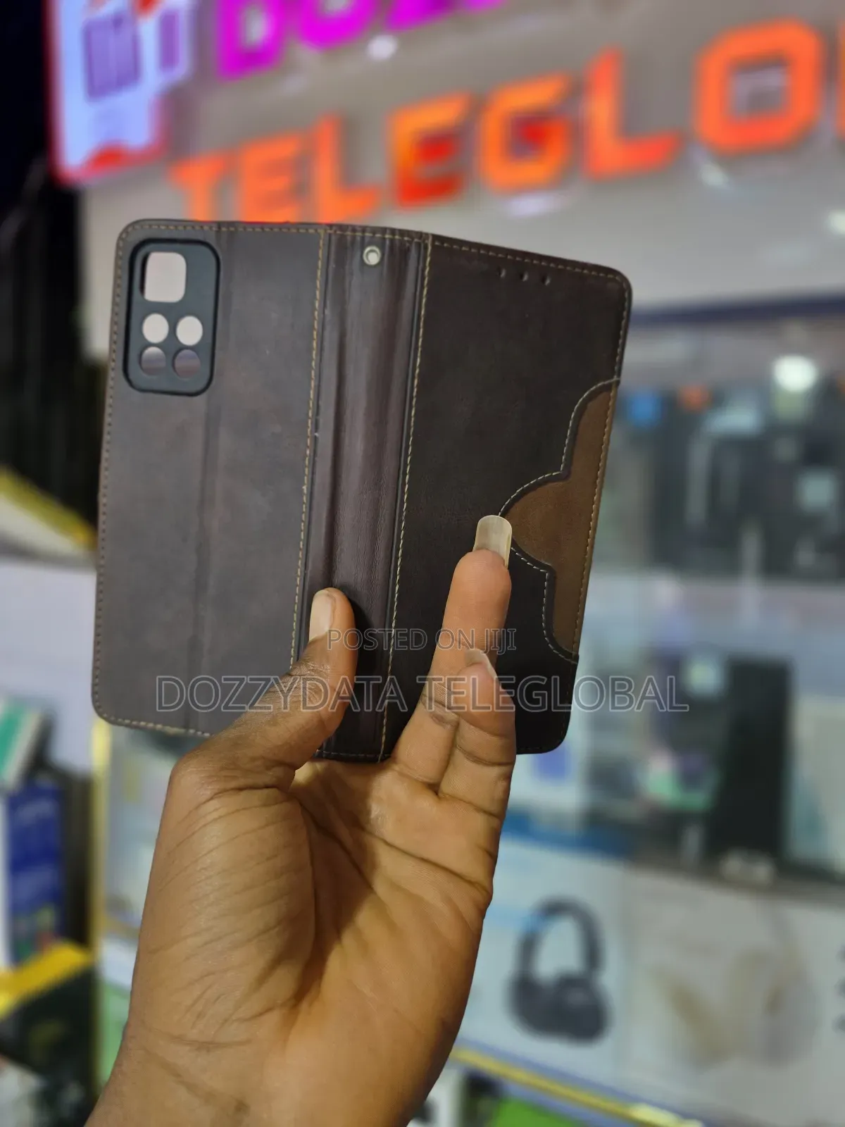 Redmi Note 11 Pro Plus Open and Close Case
