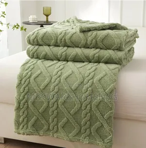 Home Collection Throw Blanket 180×200cm