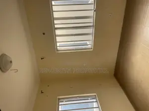 2bdrm Bedsitter in Ire Akari Quarter, Akala Express for rent