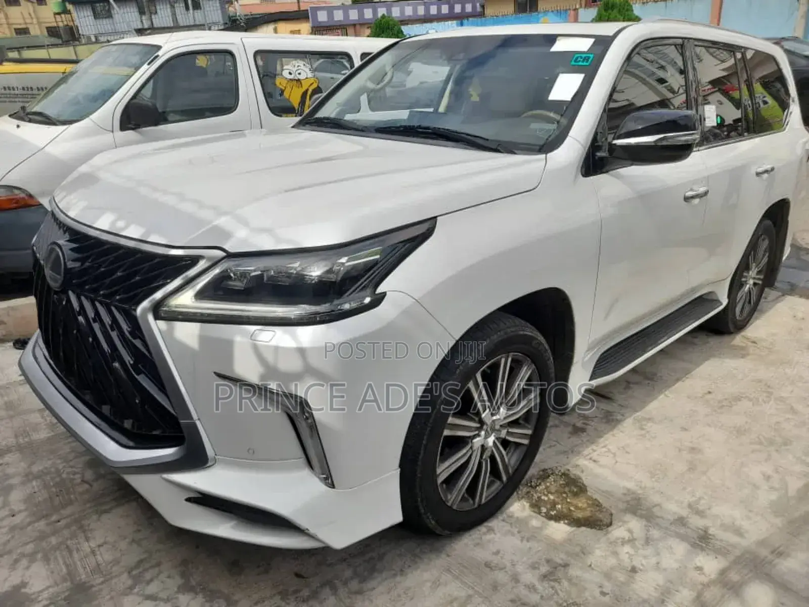 Lexus LX 2017 White