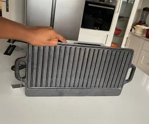 Cast Iron Grill Pan Packaged With a Wooden Serving Platter.