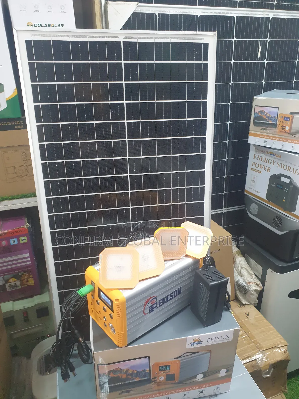 All in One Solar Generator With 300w