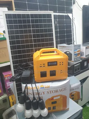 Brand New 500watts Solar Generator With 4dc and Solar Panel
