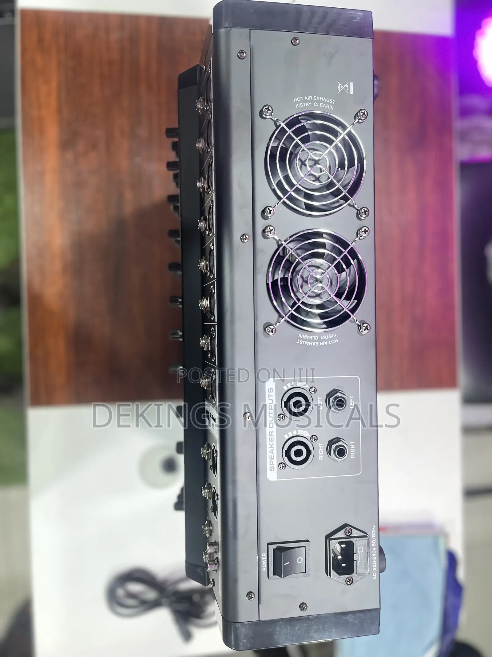 Yamaha 8 Channels Mixer Amplifier