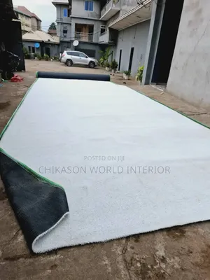 Standard Quality White Color Grass Carpet
